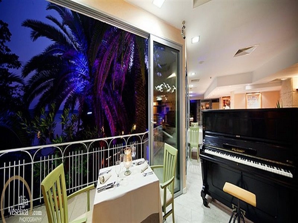 Imagen general del Hotel Podstine. Foto 13