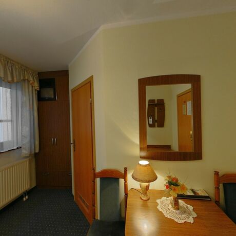 Imagen de la habitación del Hotel Podzamcze. Foto 19
