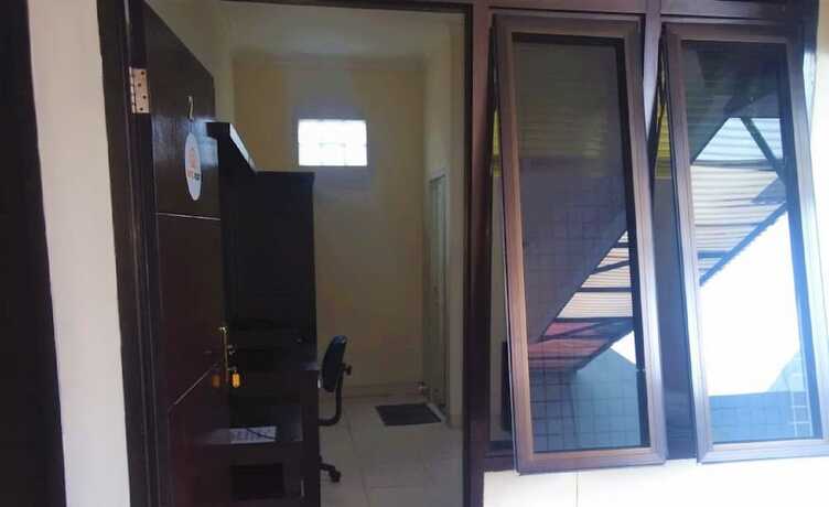 Imagen de la habitación del Hotel Poetri Guest House Syariah. Foto 15