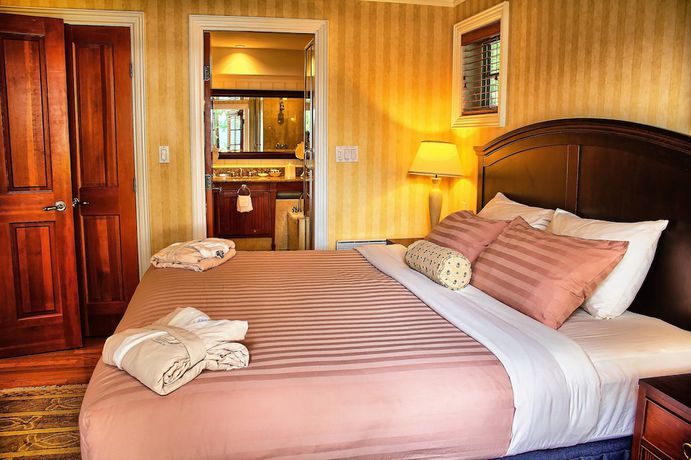 Imagen de la habitación del Hotel Poets Cove Resort and Spa. Foto 8
