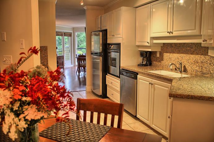 Imagen de la habitación del Hotel Poets Cove Resort and Spa. Foto 10