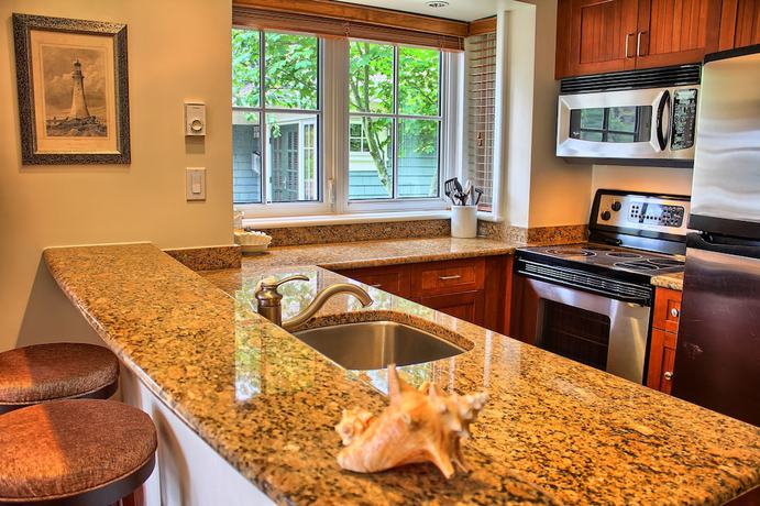 Imagen de la habitación del Hotel Poets Cove Resort and Spa. Foto 15