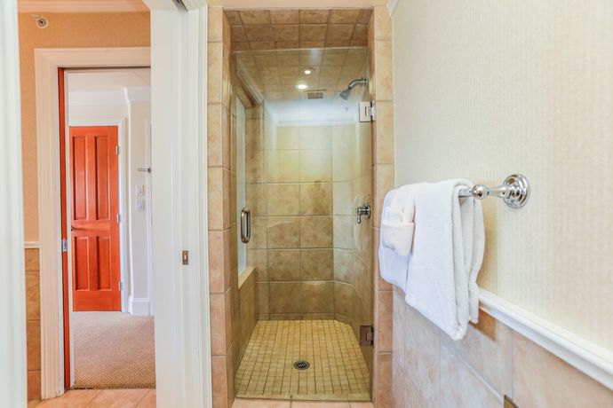 Imagen de la habitación del Hotel Poets Cove Resort and Spa. Foto 17
