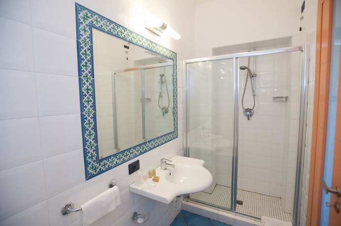 Imagen de la habitación del Hotel Poggio Aragosta and Spa. Foto 13