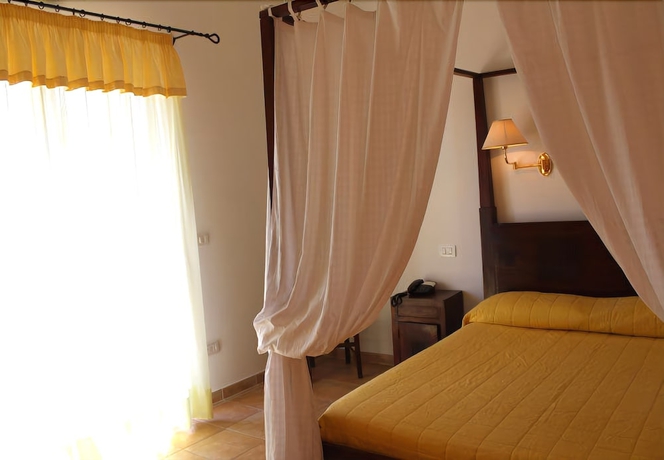 Imagen de la habitación del Hotel Poggio Degli Ulivi. Foto 9