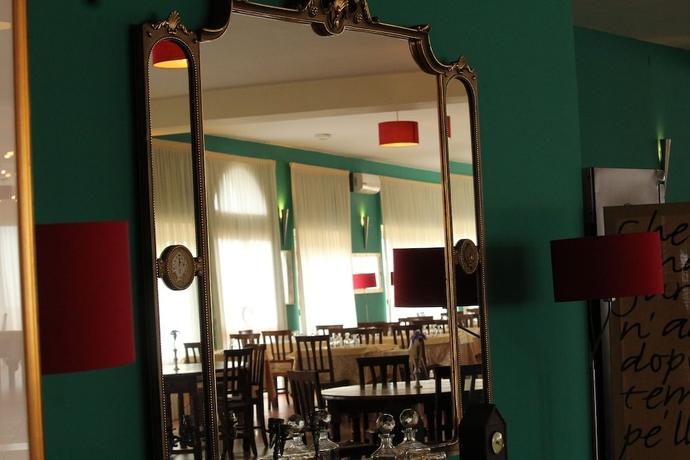 Imagen del bar/restaurante del Hotel Poggio Degli Ulivi. Foto 7