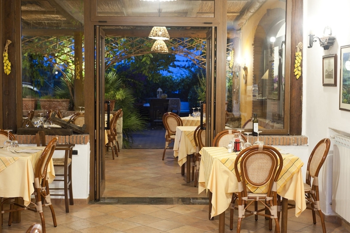 Imagen de los interiores del Hotel Poggio Del Sole, Ischia. Foto 14
