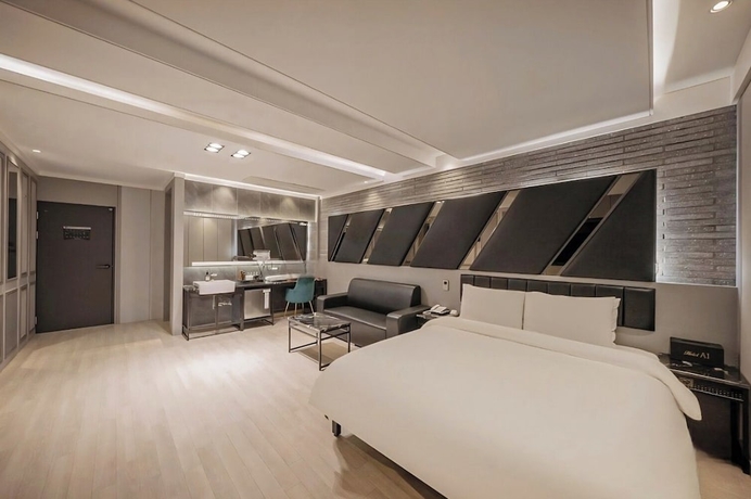 Imagen de la habitación del Hotel Pohang A1Haedo. Foto 9