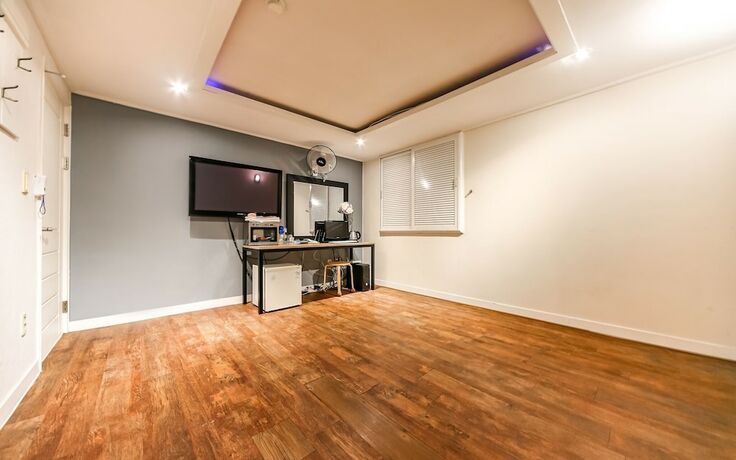 Imagen de la habitación del Hotel Pohang Daedodong White. Foto 12