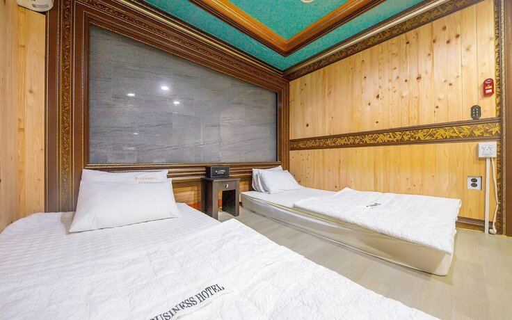 Imagen general del Hotel Pohang Daejamdong Business A. Foto 1