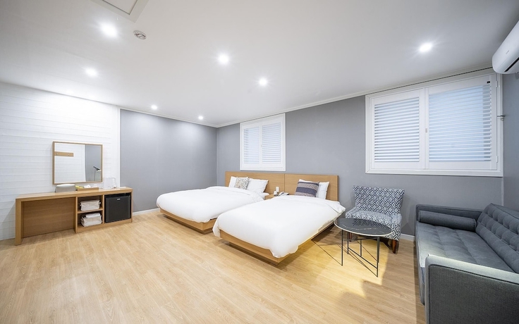 Imagen de la habitación del Hotel Pohang EandA. Foto 6