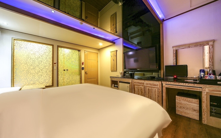 Imagen de la habitación del Hotel Pohang EandA. Foto 11