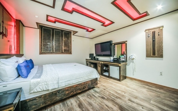 Imagen de la habitación del Hotel Pohang EandA. Foto 17