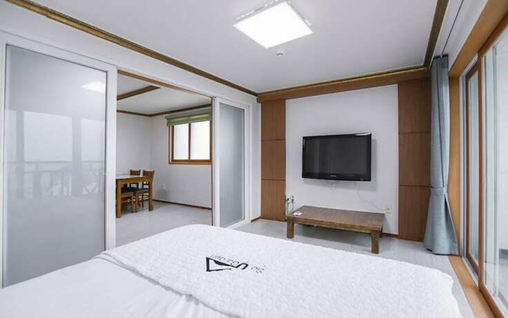 Imagen general del Hotel Pohang Eunhasu Pension. Foto 3