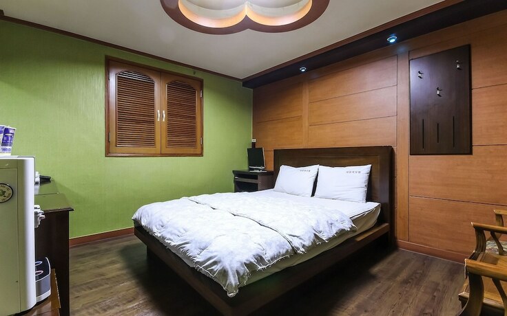 Imagen de la habitación del Hotel Pohang Haedodong Lilac. Foto 3