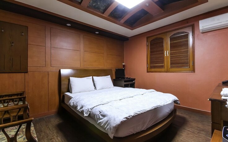 Imagen de la habitación del Hotel Pohang Haedodong Lilac. Foto 4