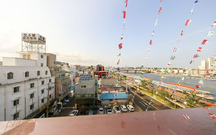 Imagen general del Hotel Pohang Jukdo G7. Foto 1