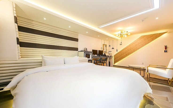 Imagen general del Hotel Pohang Jukdo G7. Foto 12