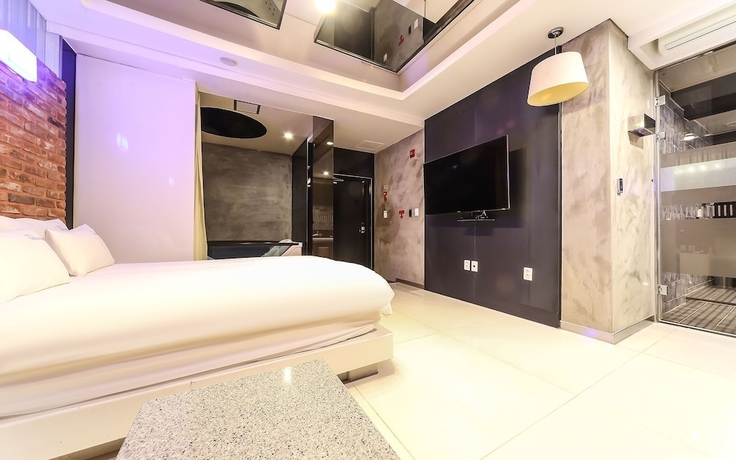Imagen de la habitación del Hotel Pohang Jukdo Market 11avenue. Foto 10