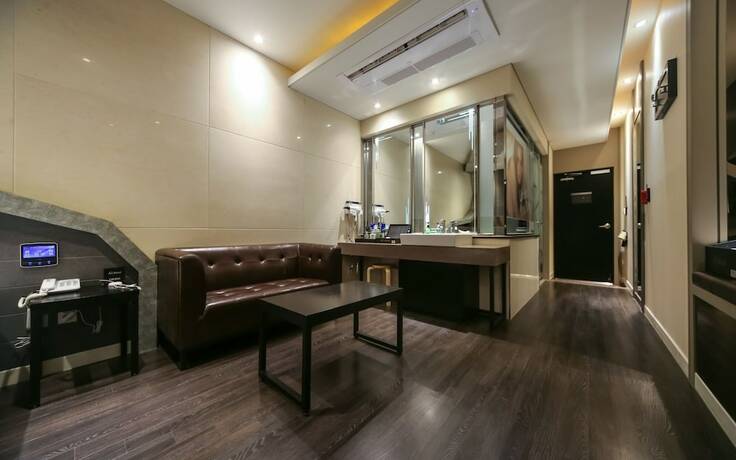 Imagen general del Hotel Pohang Jukdo Market A1. Foto 7