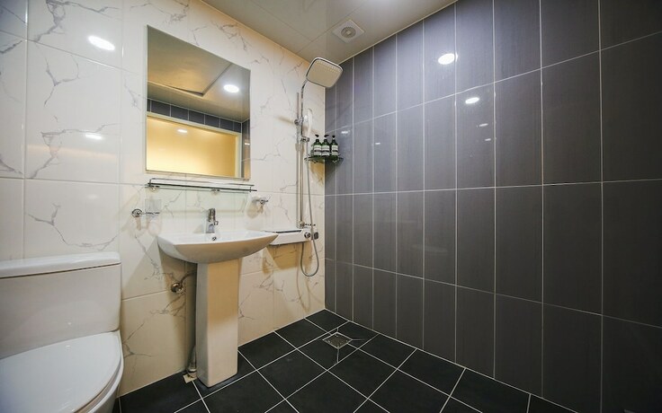 Imagen general del Hotel Pohang Mundeok I. Foto 17