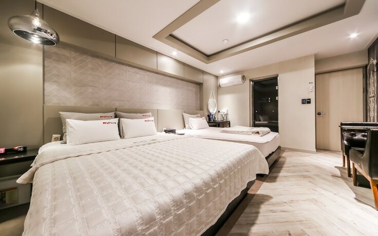 Imagen de la habitación del Hotel Pohang Ocheon Montana. Foto 20