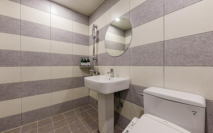 Imagen general del Hotel Pohang Play. Foto 8