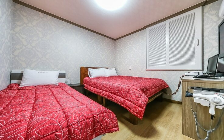 Imagen general del Hotel Pohang Sangdodong New Grand. Foto 4