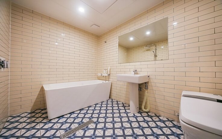 Imagen general del Hotel Pohang Sangdodong Palace. Foto 2