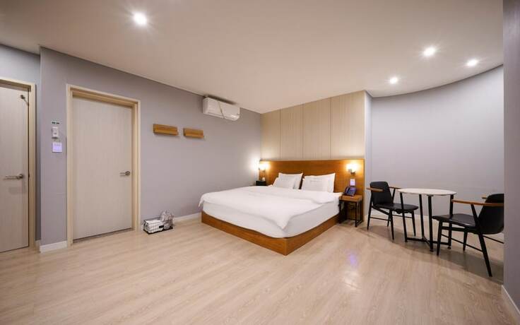 Imagen de la habitación del Hotel Pohang Sangdodong Palace. Foto 15