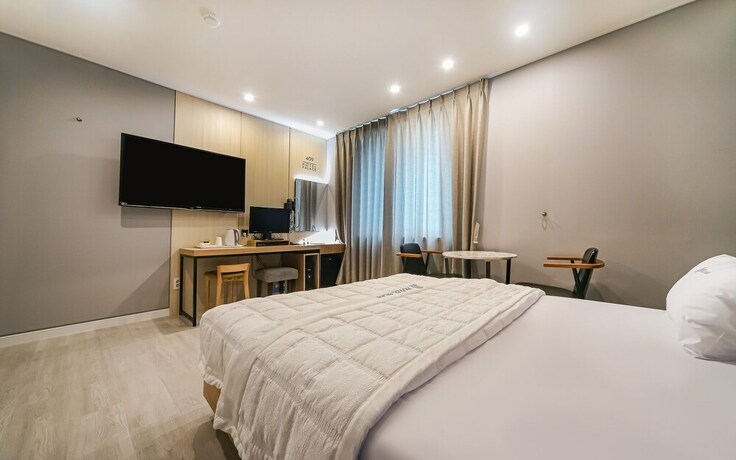 Imagen de la habitación del Hotel Pohang Sangdodong Palace. Foto 16