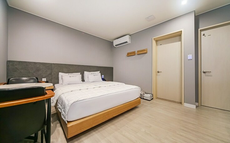 Imagen de la habitación del Hotel Pohang Sangdodong Palace. Foto 25