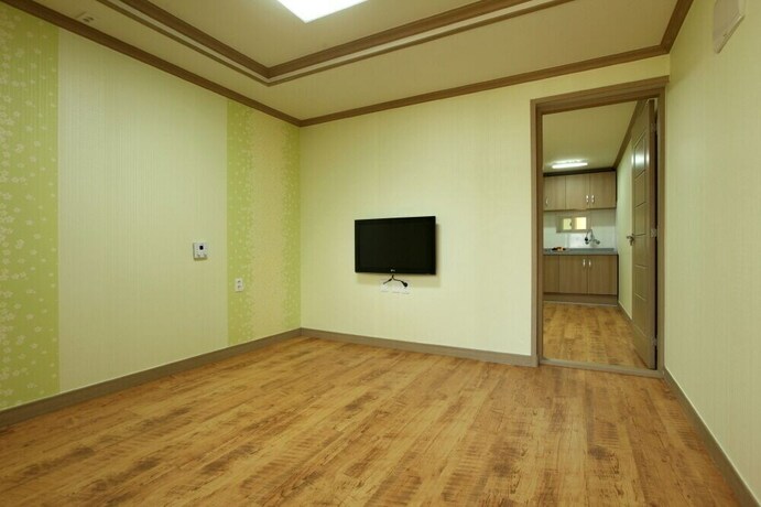 Imagen de la habitación del Hotel Pohang Sunrise. Foto 19