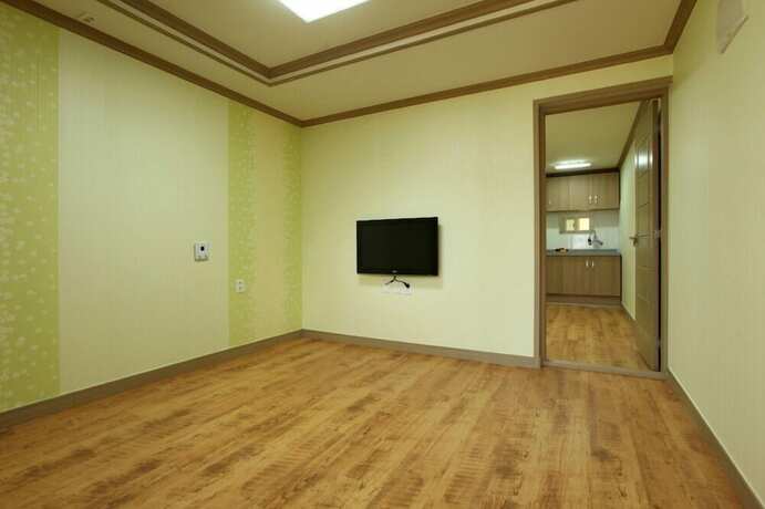 Imagen de la habitación del Hotel Pohang Sunrise. Foto 34