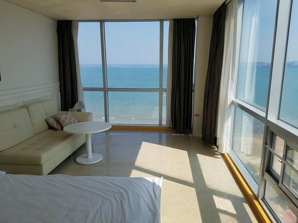 Imagen de la habitación del Hotel Pohang Valentine. Foto 11
