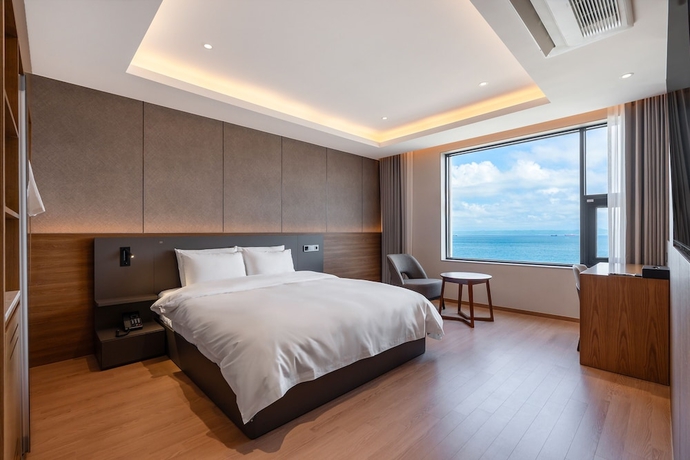 Imagen de la habitación del Hotel Pohang Yeongildae Beach. Foto 6