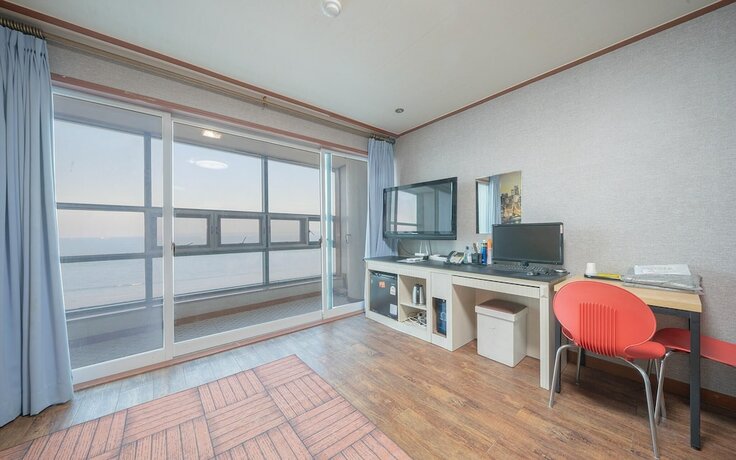 Imagen general del Hotel Pohang Yeongildae Force. Foto 4