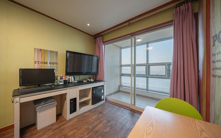 Imagen de la habitación del Hotel Pohang Yeongildae Force. Foto 16