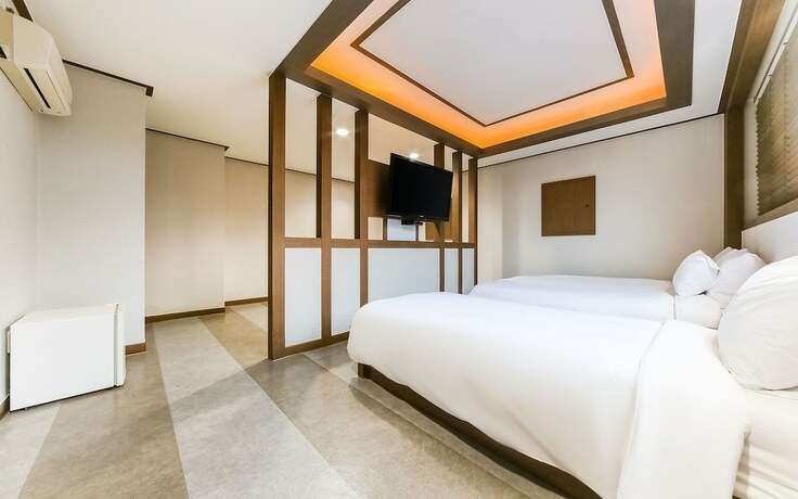 Imagen general del Hotel Pohang Yeongildae Hotel Lily. Foto 6