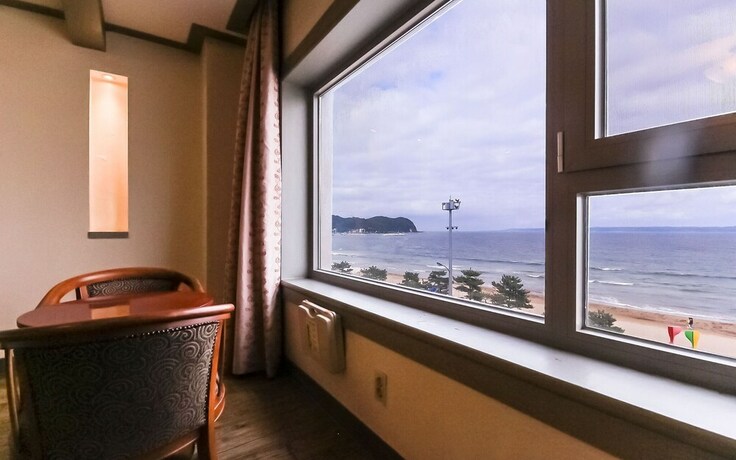 Imagen de la habitación del Hotel Pohang Yeongildae N-beach. Foto 30