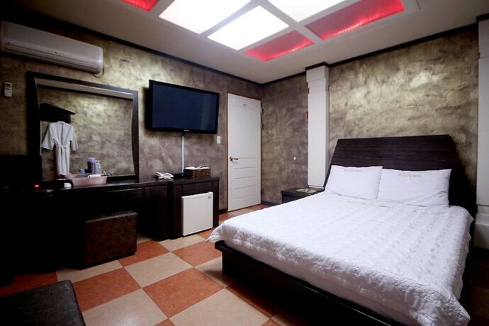 Imagen de la habitación del Hotel Pohang Yeongildae Pacific. Foto 15