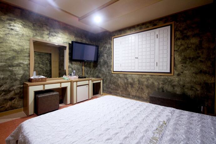 Imagen de la habitación del Hotel Pohang Yeongildae Pacific. Foto 18