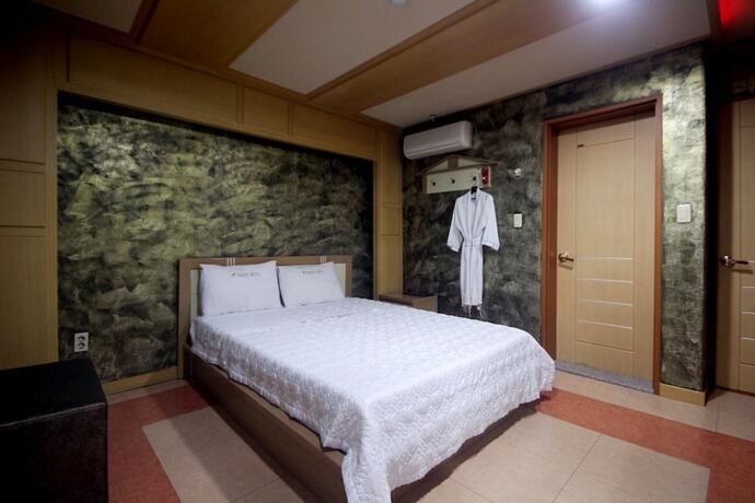 Imagen general del Hotel Pohang Yeongildae Pacific. Foto 14