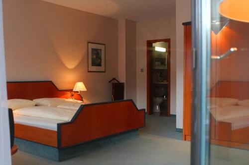 Imagen de la habitación del Hotel Pohl's Rheinhotel Adler. Foto 9