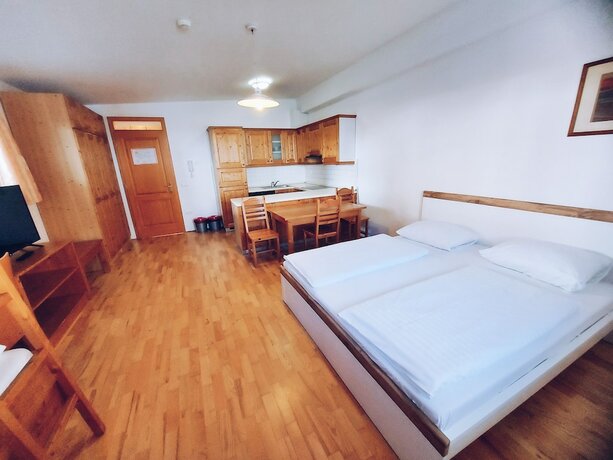 Imagen general del Hotel Pohorje Village Wellbeing Resort &ndash; Forest Apartments Videc. Foto 3