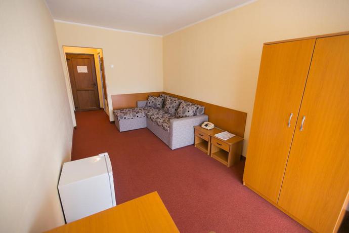 Imagen de la habitación del Hotel Poienita. Foto 5