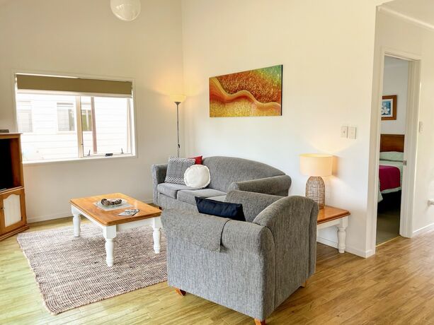 Imagen general del Hotel Poinciana Cottages. Foto 4