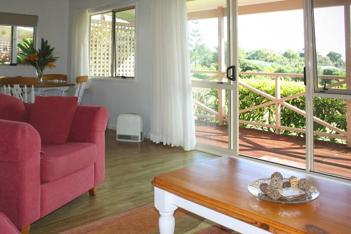 Imagen general del Hotel Poinciana Cottages. Foto 13