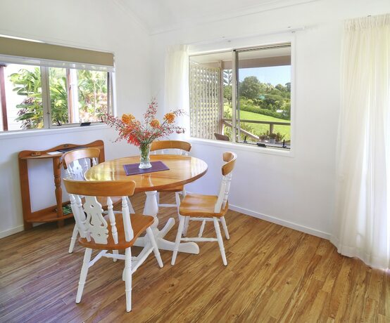 Imagen general del Hotel Poinciana Cottages. Foto 14