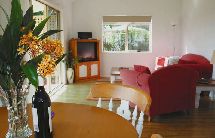 Imagen general del Hotel Poinciana Cottages. Foto 15